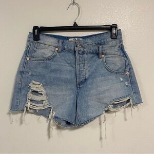 Free People Shorts Womens Size 4/27 Light wash Criss Cross Distressed Shorts